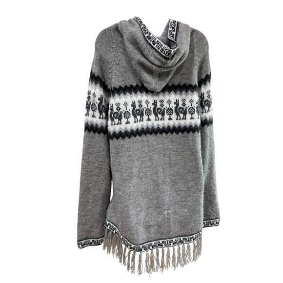 Alpaca Connection Peru Large Gray & Black Llama Fair Isle Hooded Poncho Sweater - Picture 8 of 8